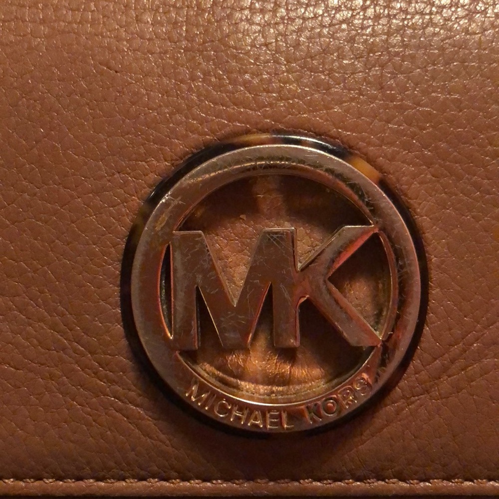 Micheal kors wallet